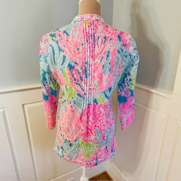Lilly Pulitzer Let's Cha Cha Sarasota Tunic Length Pearl Beaded Shirt Small - Picture 6 of 9